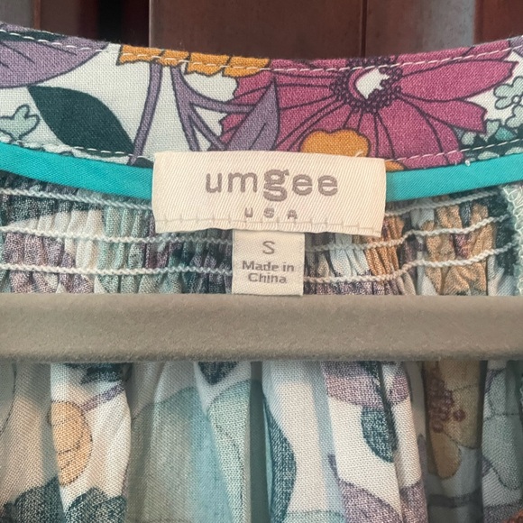 Umgee Floral Print Top in Jade Mix - Picture 8 of 8
